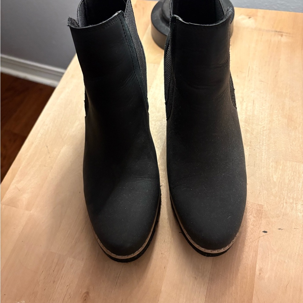Toms Black Heeled Boots